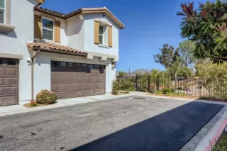 Photo #2: PTP2301756 Listing 