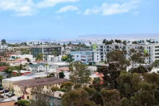 Photo #2: PTP2301815 Listing