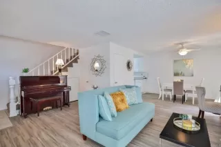 Photo #2: PTP2301851 Listing