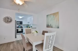 Photo #5: PTP2301851 Listing