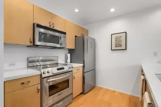 Photo #5: PTP2301888 Listing