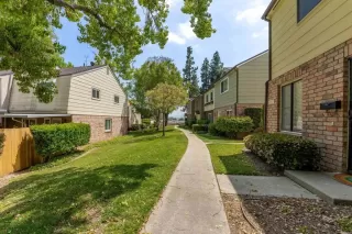 Photo #2: PTP2301957 Listing 