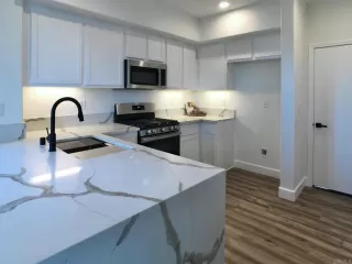 Photo #5: PTP2301966 Listing