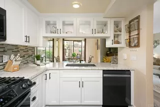 Photo #2: PTP2302038 Listing