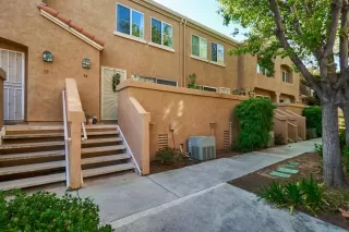 Photo #4: PTP2302051 Listing