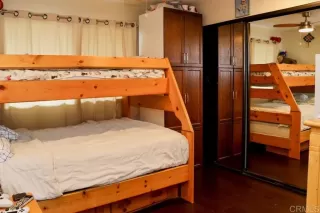 Photo #4: PTP2302056 Listing