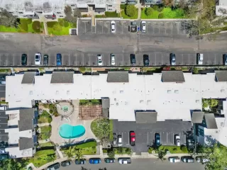 Photo #1: PTP2302071 Listing