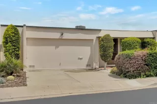 Photo #2: PTP2302092 Listing