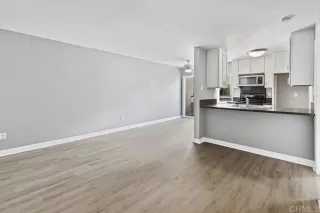 Photo #5: PTP2302124 Listing 