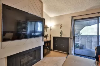 Photo #5: PTP2302315 Listing 