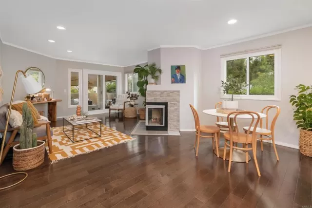 MLS: PTP2302347 Condo For Sale