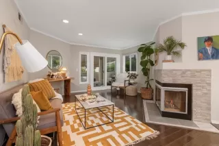 Photo #2: PTP2302347 Listing