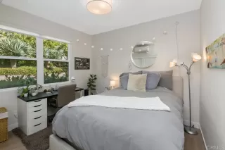 Photo #6: PTP2302355 Listing