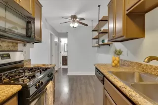 Photo #3: PTP2302393 Listing 