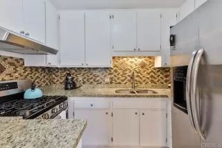 Photo #4: PTP2302403 Listing