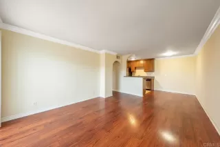Photo #2: PTP2302412 Listing