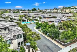 Photo #1: PTP2302428 Listing