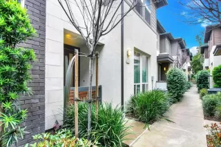 Photo #2: PTP2302428 Listing