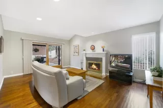 Photo #4: PTP2302432 Listing