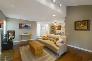 Photo #6: PTP2302432 Listing