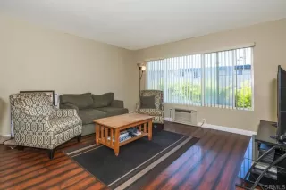 Photo #4: PTP2302438 Listing 