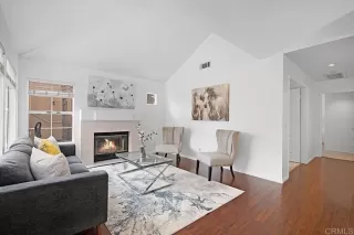 Photo #4: PTP2302448 Listing