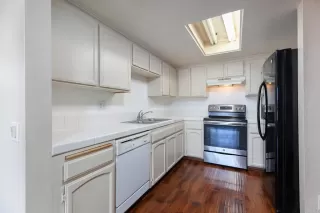 Photo #6: PTP2302450 Listing 