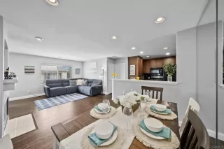 Photo #5: PTP2302454 Listing