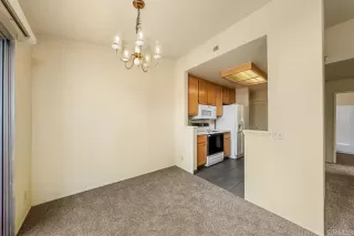 Photo #4: PTP2302464 Listing