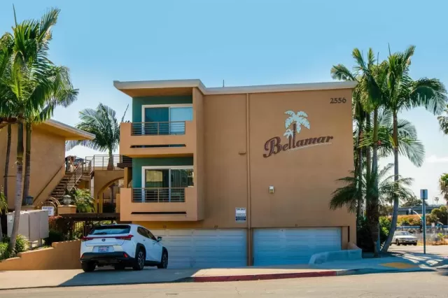 MLS: PTP2302477 Condo For Sale