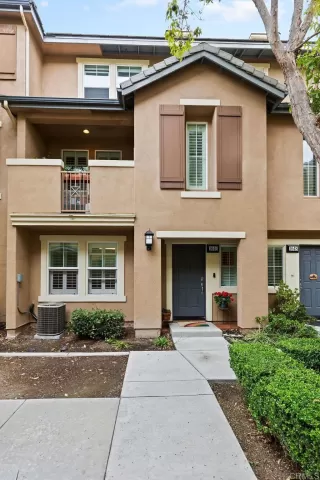 Photo #1: PTP2302573 Listing