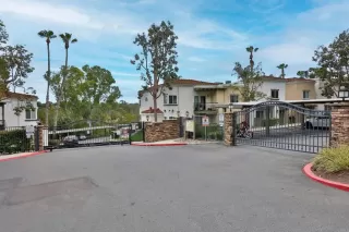 Photo #3: PTP2302586 Listing 