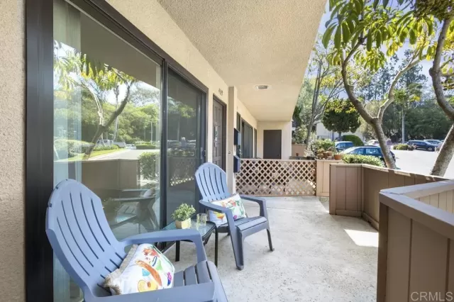 MLS: PTP2302593 Condo For Sale