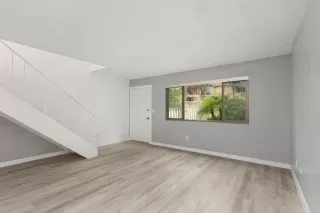 Photo #2: PTP2302612 Listing