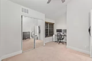 Photo #4: PTP2302652 Listing 