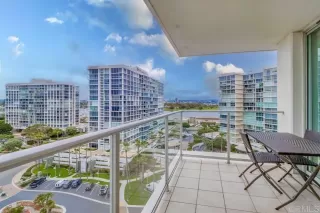 Photo #3: PTP2302653 Listing 