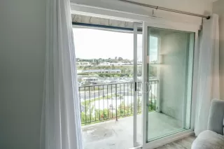 Photo #1: PTP2302655 Listing