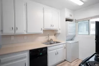 Photo #6: PTP2302655 Listing