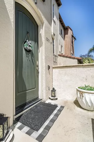 Photo #3: PTP2302657 Listing