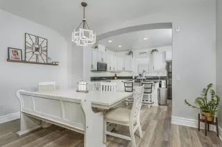Photo #5: PTP2302657 Listing