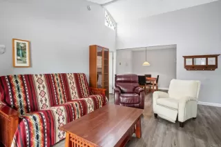 Photo #4: PTP2302695 Listing