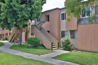 Photo #1: PTP2302707 Listing 