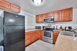 Photo #4: PTP2302707 Listing 