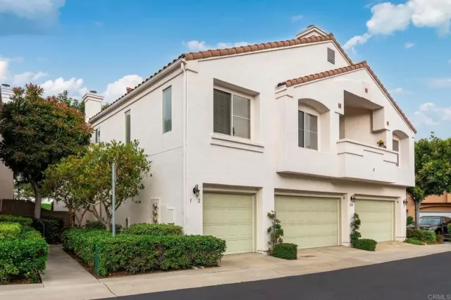 MLS: PTP2302734 Condo For Sale