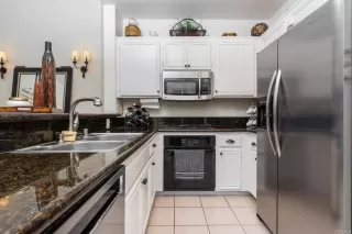 Photo #1: PTP2302734 Listing