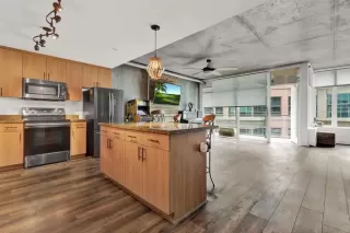 Photo #2: PTP2302742 Listing