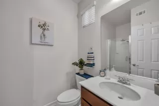 Photo #5: PTP2302746 Listing 