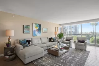 Photo #3: PTP2302799 Listing 