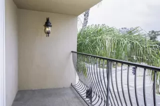 Photo #6: PTP2302815 Listing