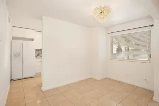 Photo #5: PTP2302817 Listing